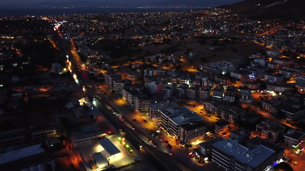 Güzelbahçe ızmir城市夜景鸟瞰图视频素材