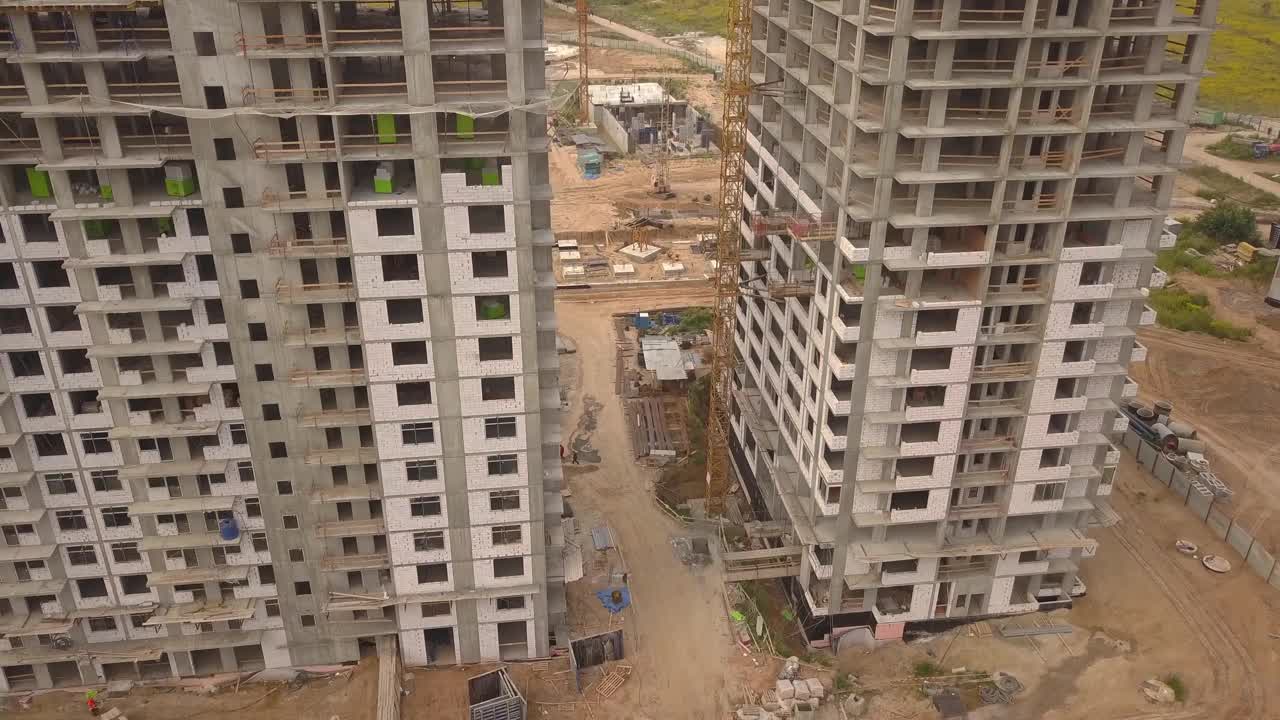 新的住宅区正在建设中视频素材