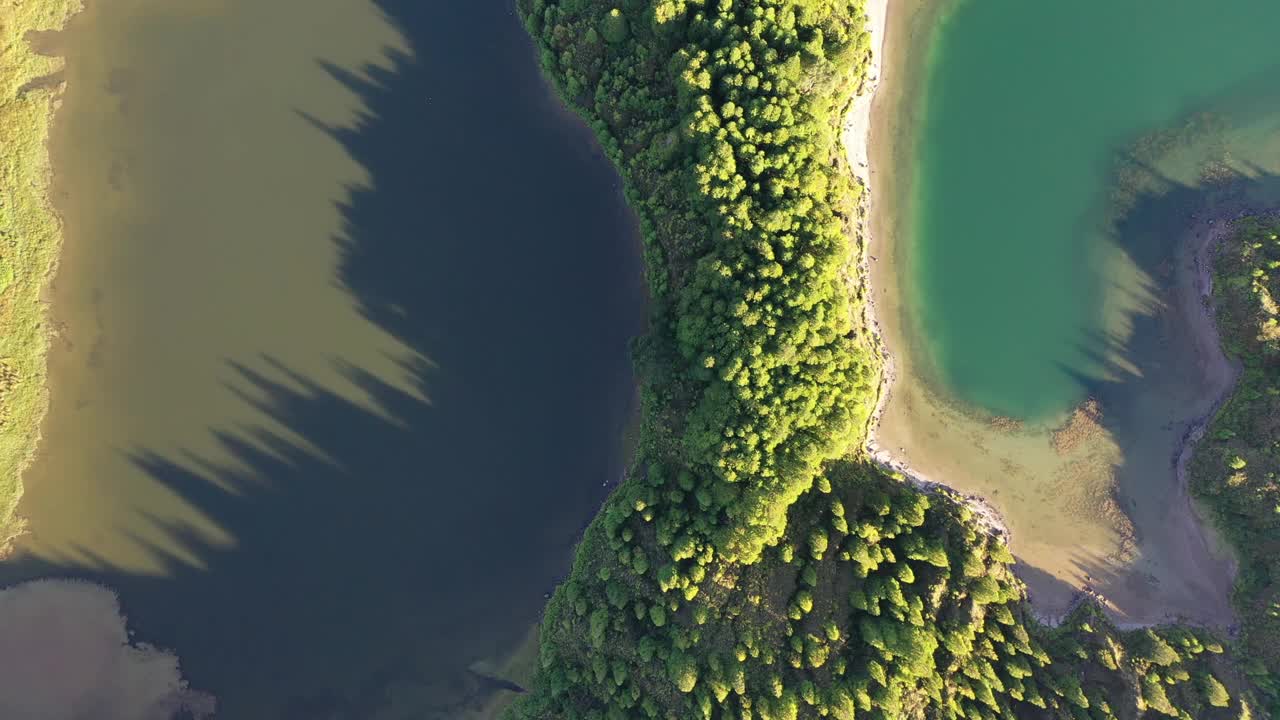 Lagoa do Fogo，鸟瞰图。Sao Miguel，亚速尔群岛，葡萄牙。正上方视频素材