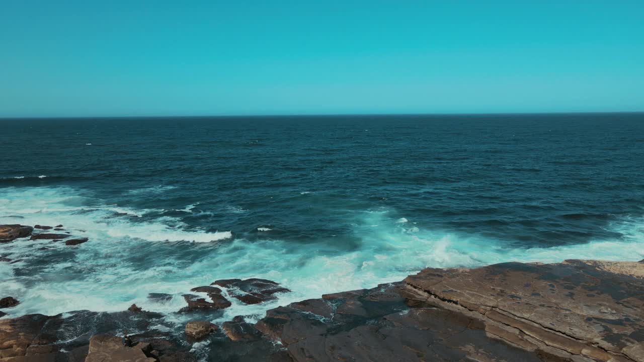 澳大利亚新南威尔士州中央海岸Terrigal海滩的海景视频素材