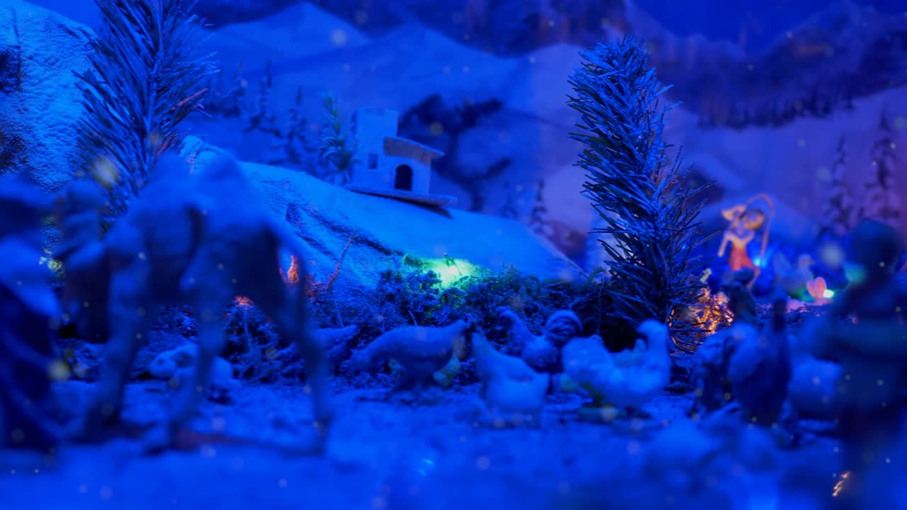 圣诞节，耶稣诞生场景，侧视雪视频素材