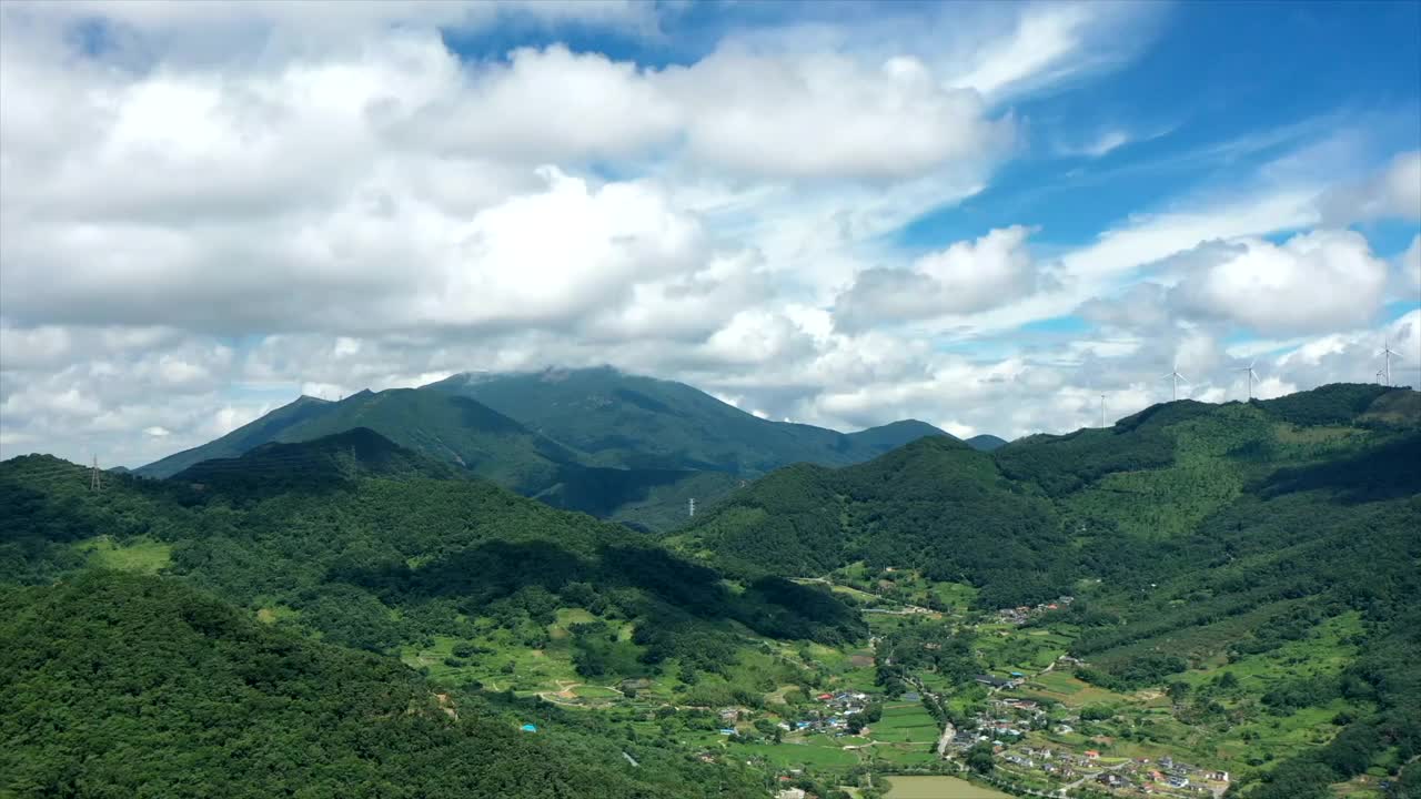 乡村风景/韩国全罗南道华顺郡视频素材