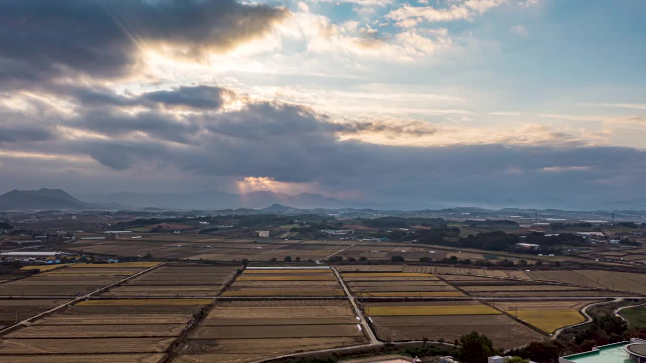 田地和稻田/全北益山市，韩国视频素材