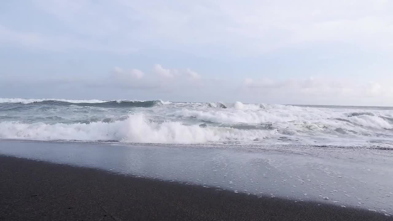 下午的海浪视频素材