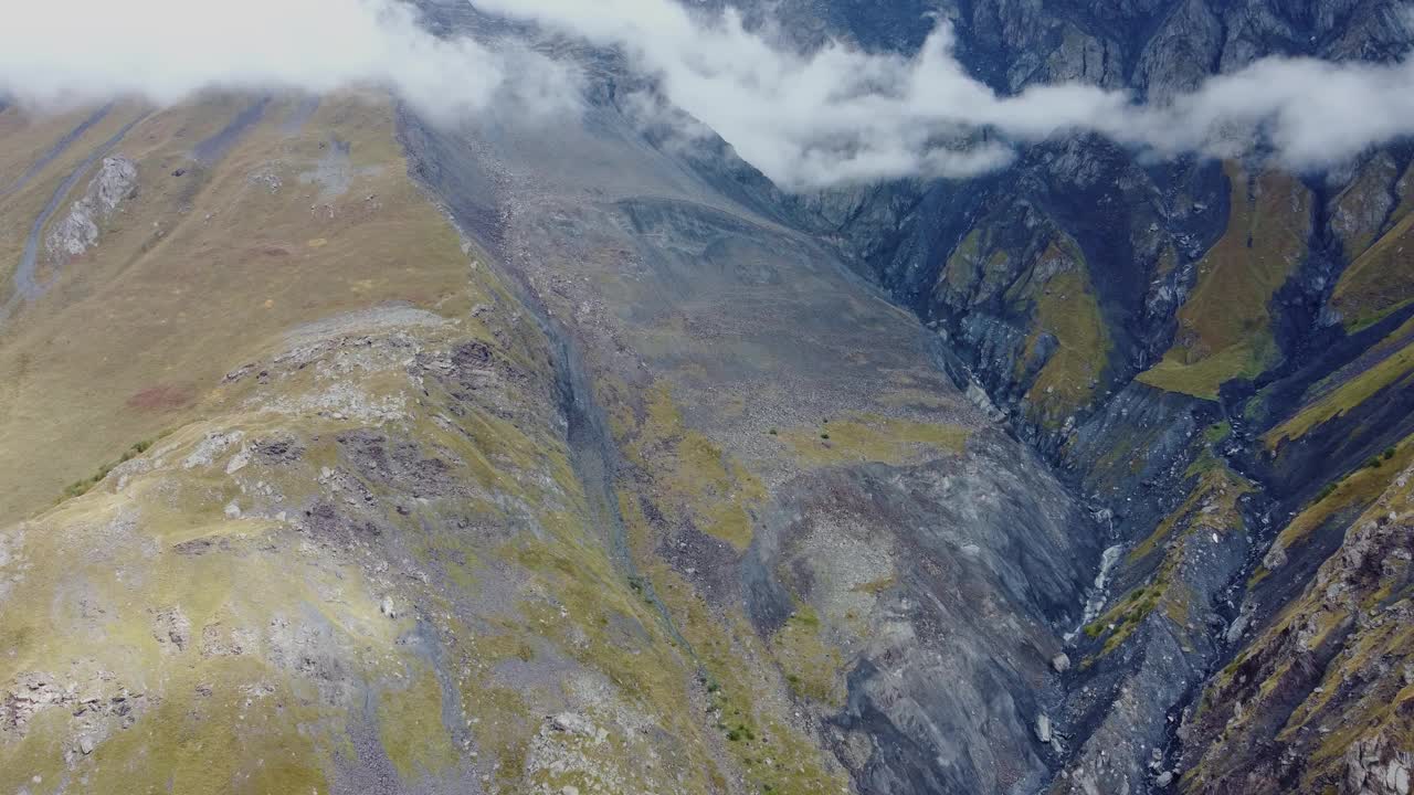 雾山鸟瞰图-雾山视频素材