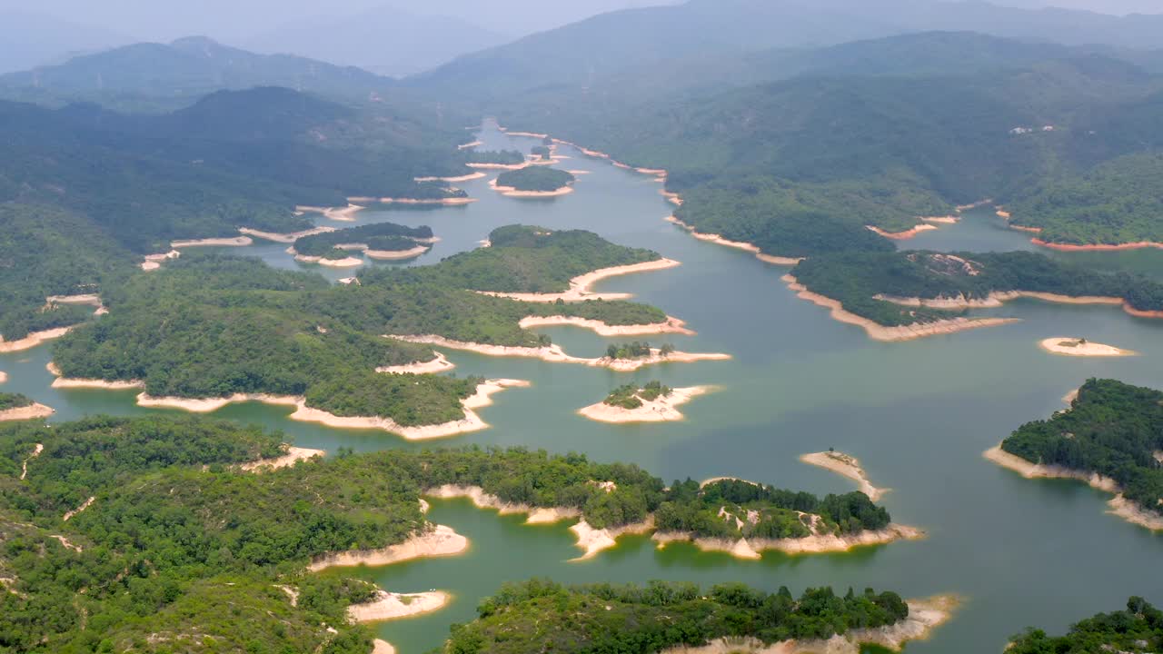 香港大榄涌水塘夏季航拍的精彩画面视频素材