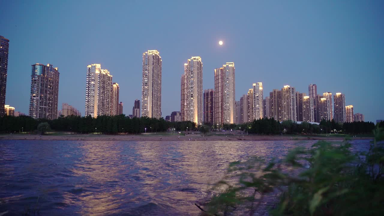 夜景城与河视频素材