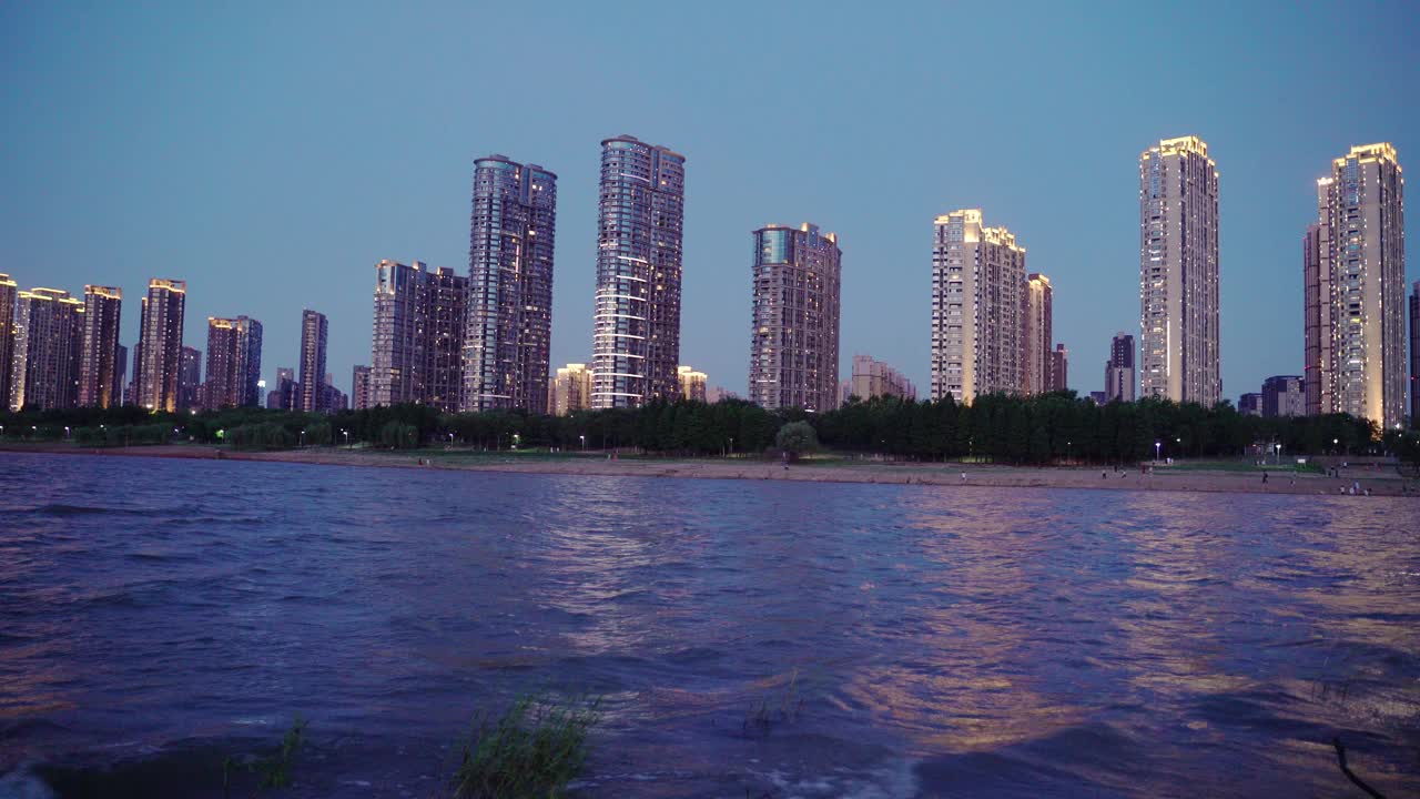 夜景城与河视频素材