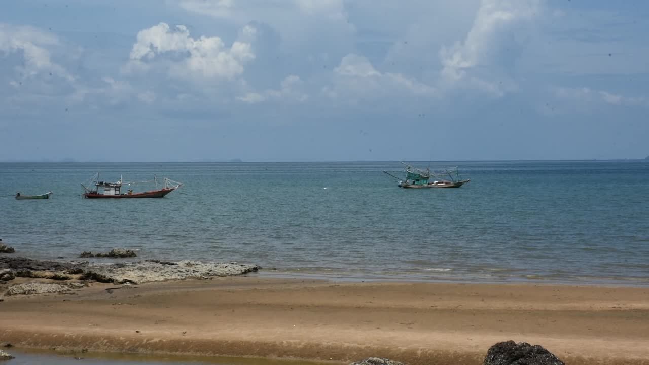 泰国春丰的泰国湾的春丰海的沙里海滩视频素材