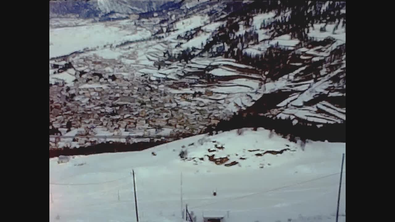 1970年，意大利，白雪皑皑的阿尔卑斯山视频素材