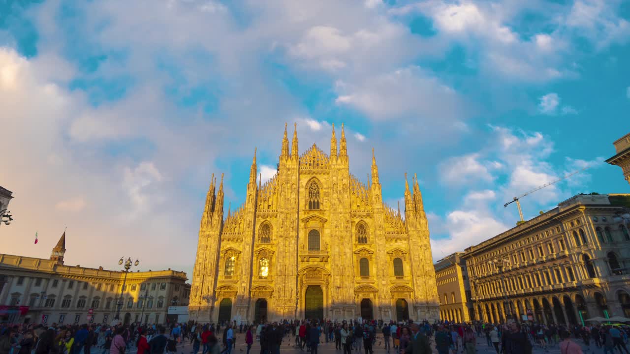 米兰大教堂(Duomo di Milano)或米兰大教堂(Milan Cathedral)的时间流逝视频素材