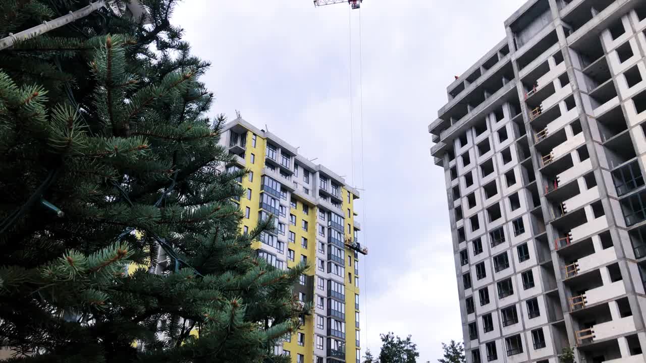 在风景如画的地区建设住宅视频素材