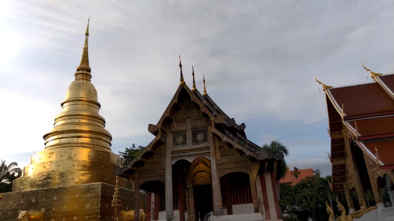 时光流逝在泰国清迈的佛寺视频素材