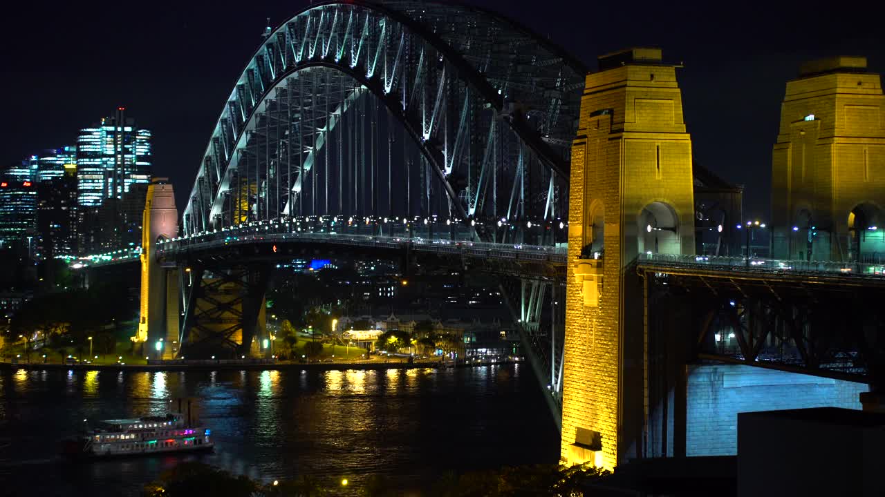 时间流逝夜景悉尼海港大桥灯视频素材