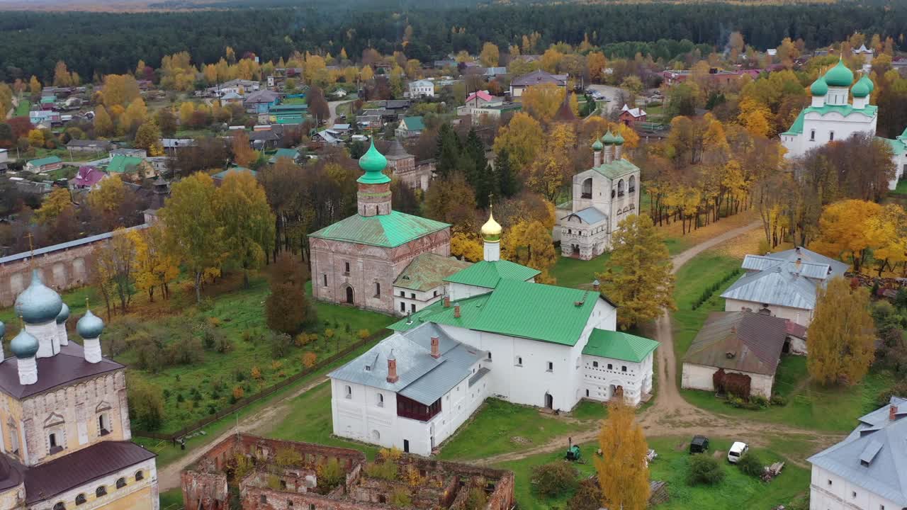 Borisoglebsky在Ustye Rostov修道院，俄罗斯古老的东正教修道院视频素材