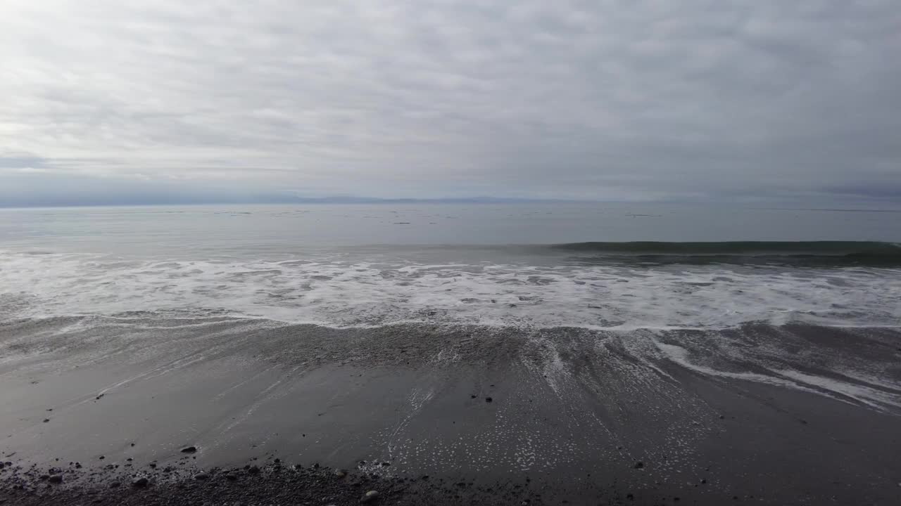 温哥华岛的沙雕海滩视频下载