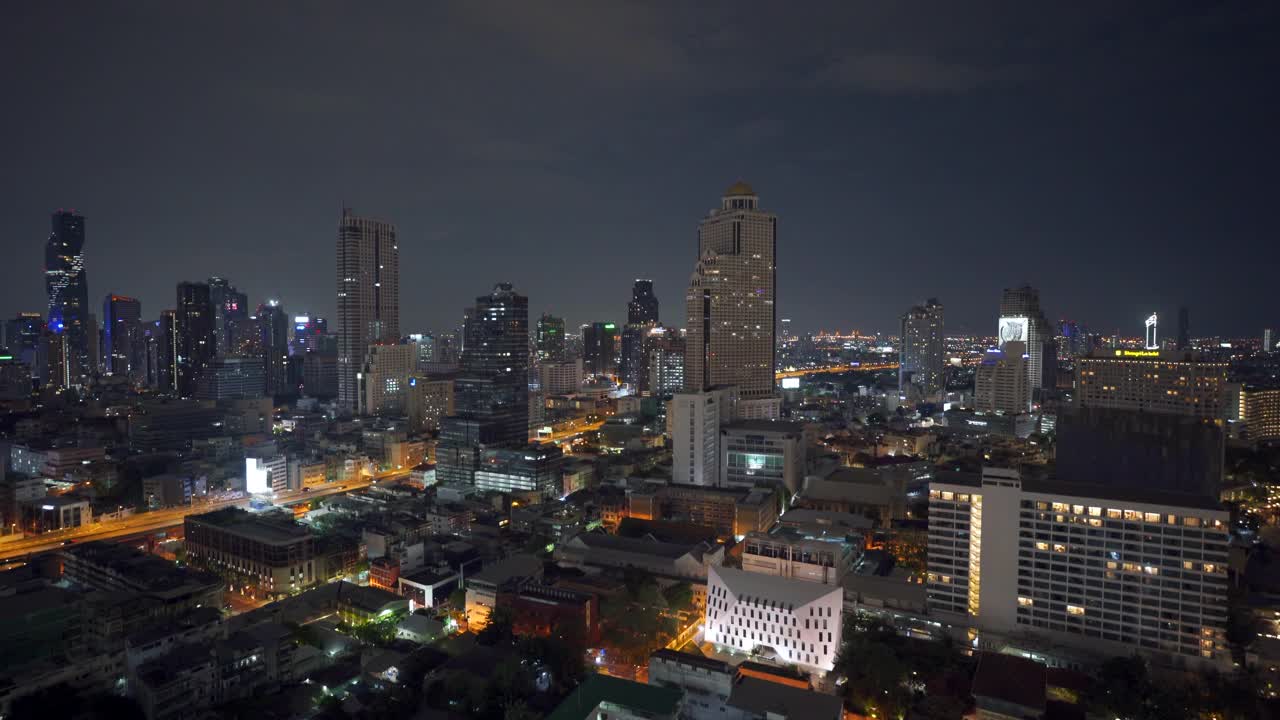 曼谷商业区的夜晚视频素材