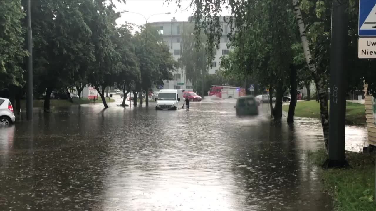 淹没了街道视频素材