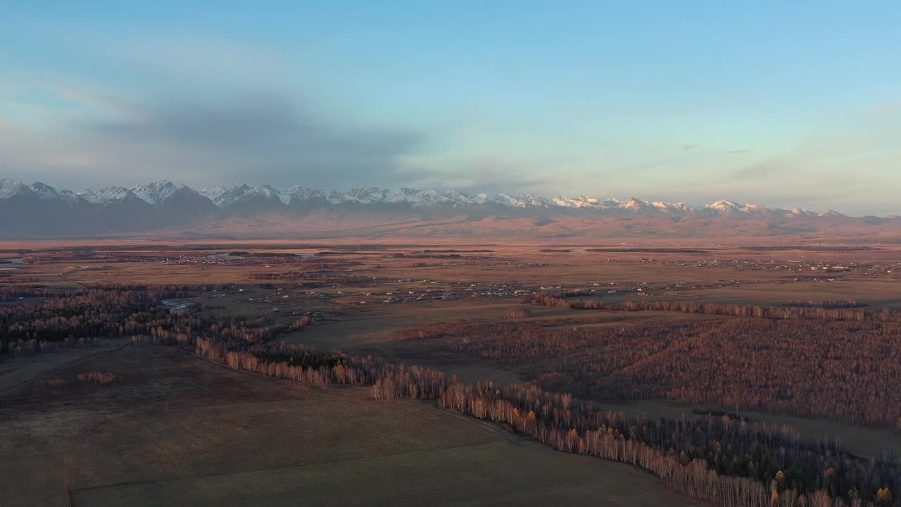 Tunkinskaya Valley Buryatia报道视频素材