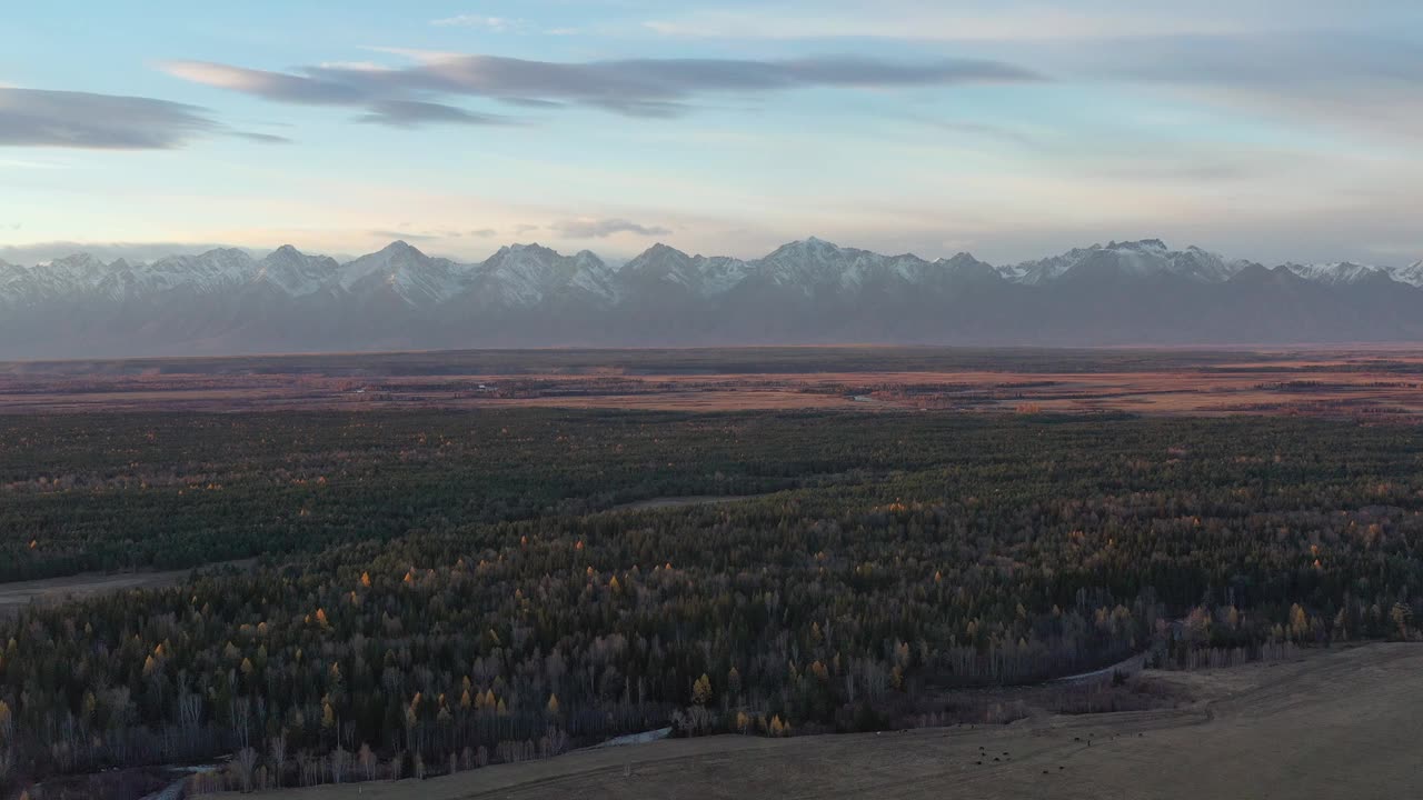 Tunkinskaya Valley Buryatia报道视频素材