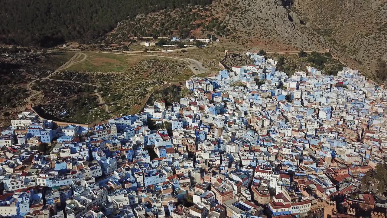 麦地那蓝色老城舍夫沙旺鸟瞰图视频素材