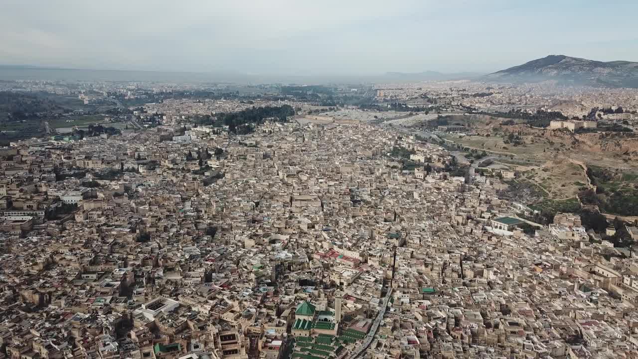 鸟瞰图老麦地那在菲斯，摩洛哥视频素材