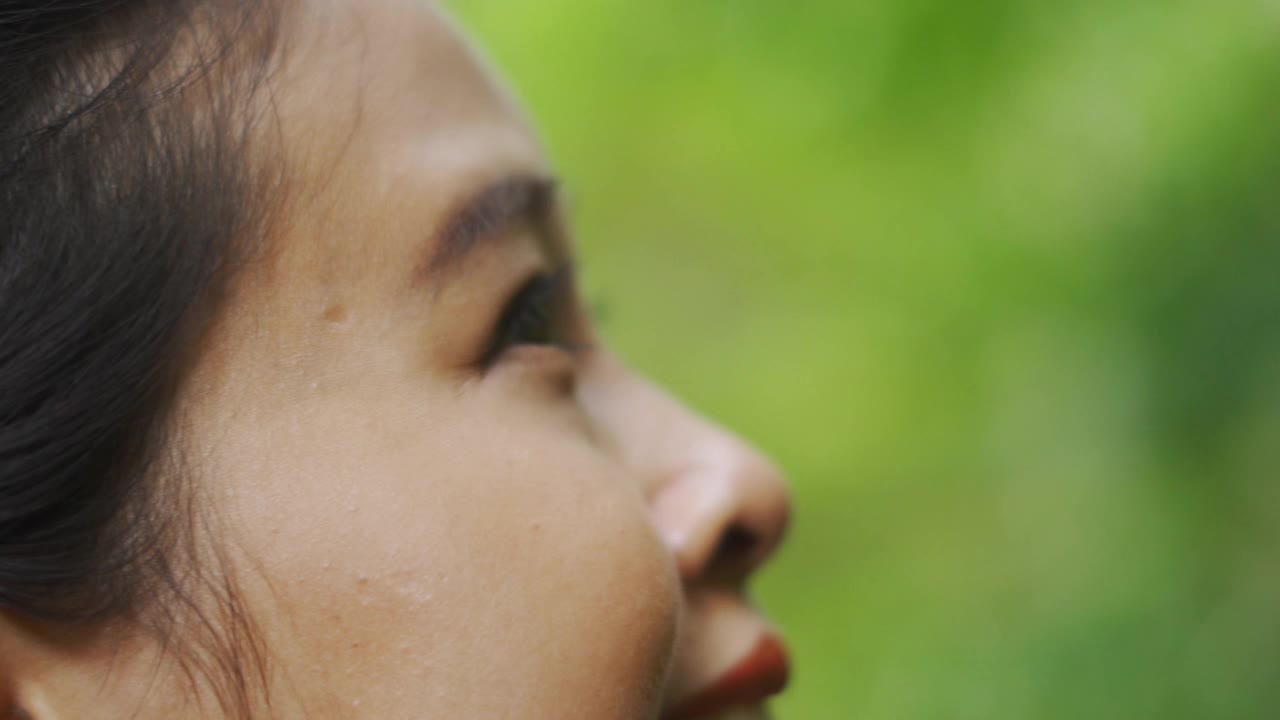 亚洲女性周末旅行视频素材