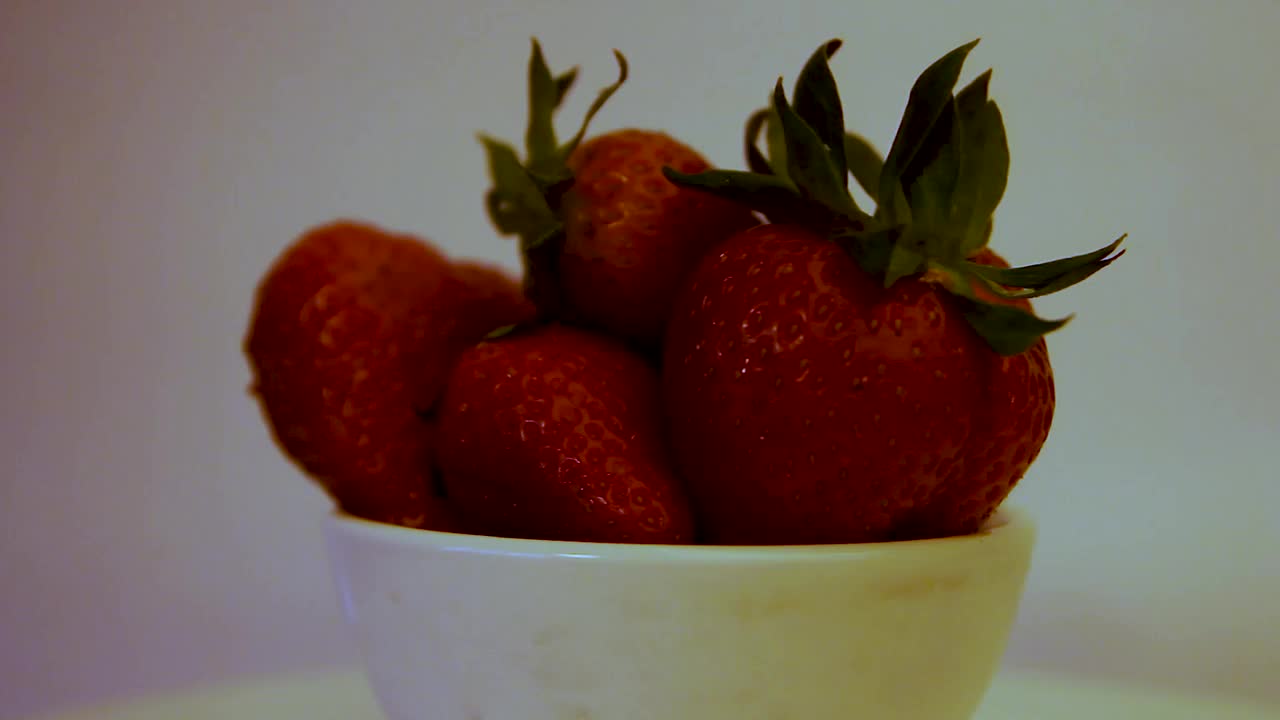 移动的草莓,水果视频素材