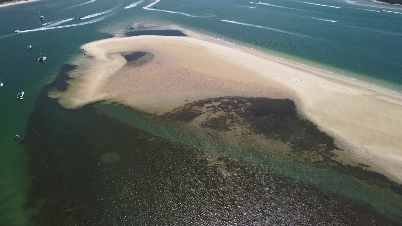 澳大利亚黄金海岸Broadwater上的船，4K视频素材