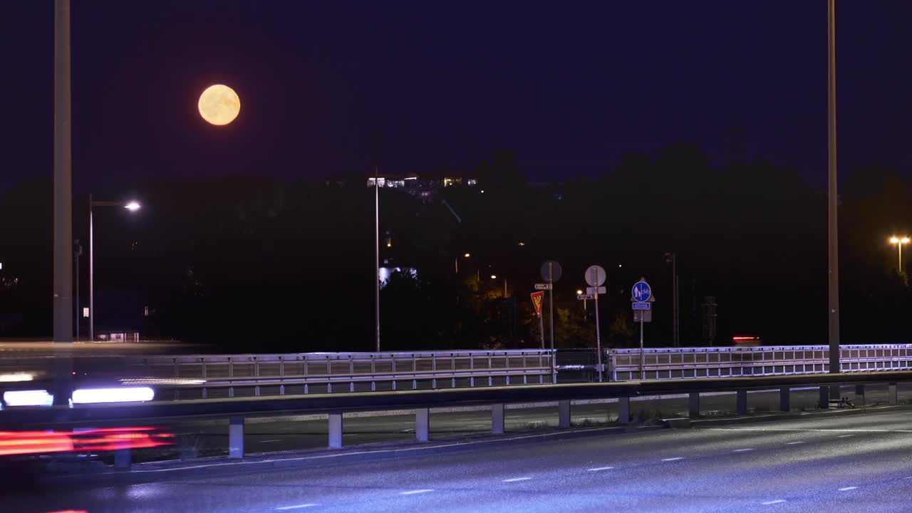 芬兰赫尔辛基夏夜的东部高速公路视频素材