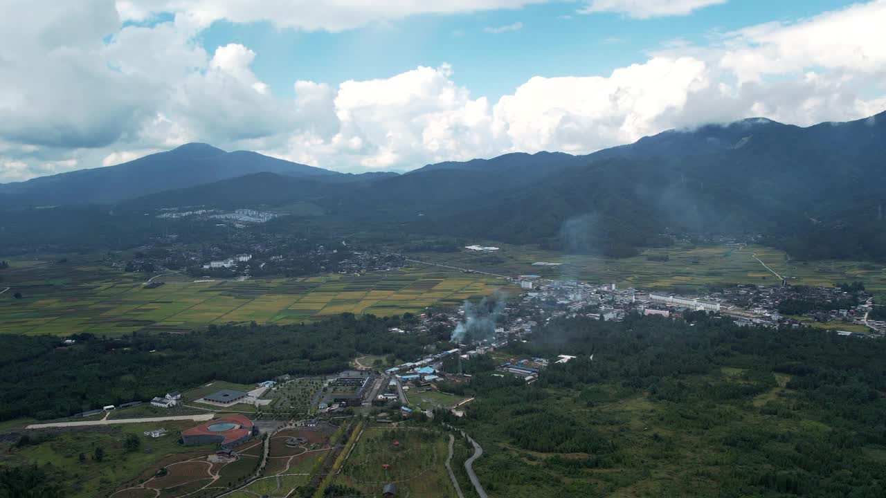 中国腾冲市附近的vocalnoes无人机4k视频视频素材