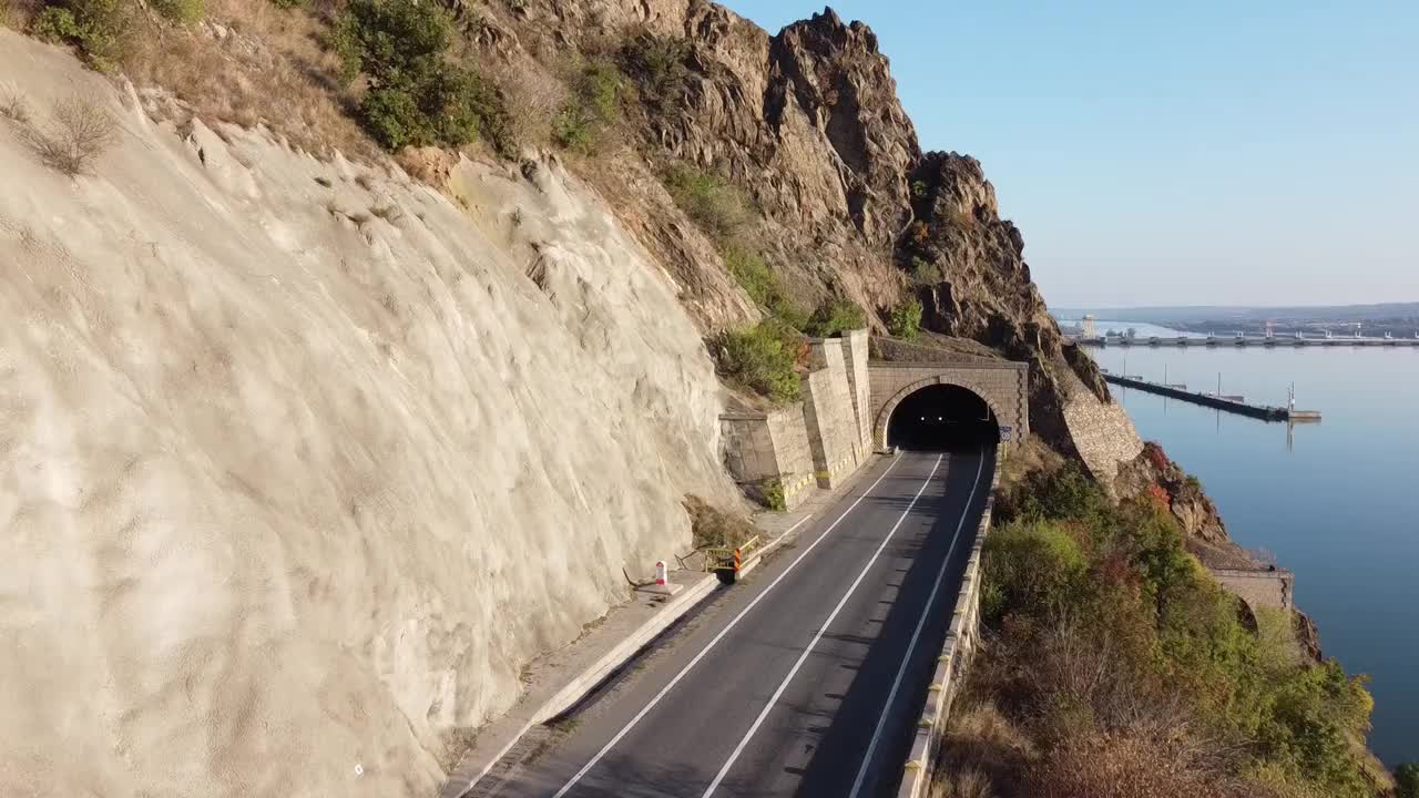 货车的道路交通。视频下载