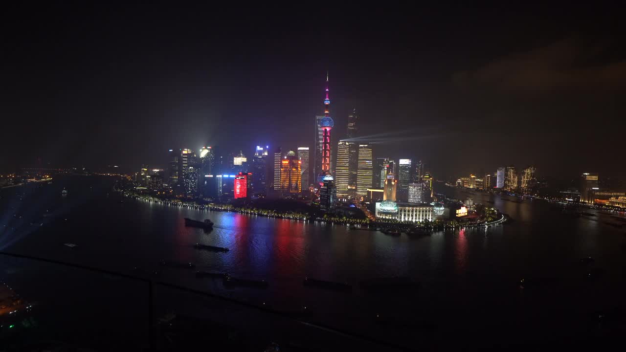 美丽的上海之夜，鸟瞰视频素材