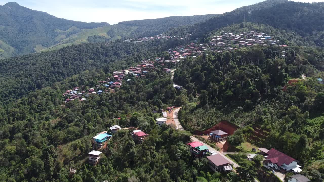 4K天空的Doi Sakad山谷在普阿，泰国南省视频素材