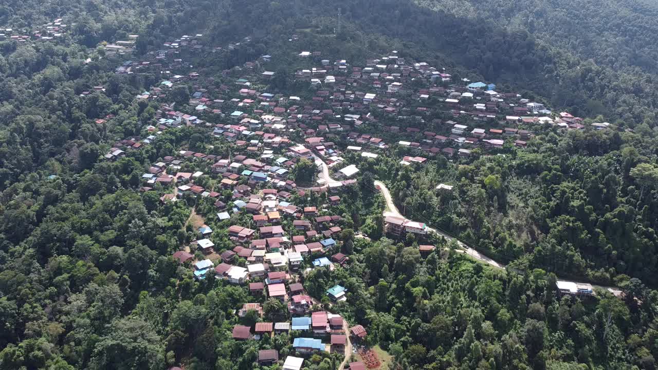 4K天空的Doi Sakad山谷在普阿，泰国南省视频素材