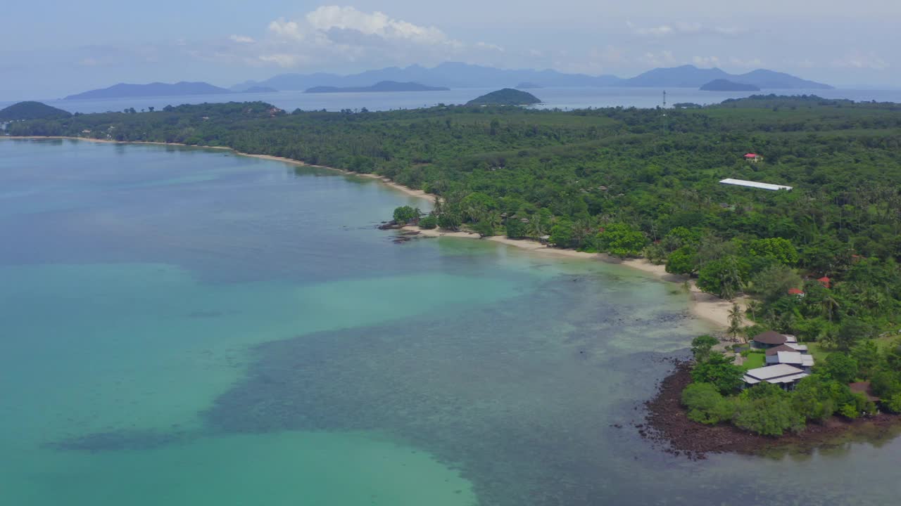 位于泰国特叻的Koh Chang附近的Koh Mak热带岛屿和天堂般的海滩视频素材