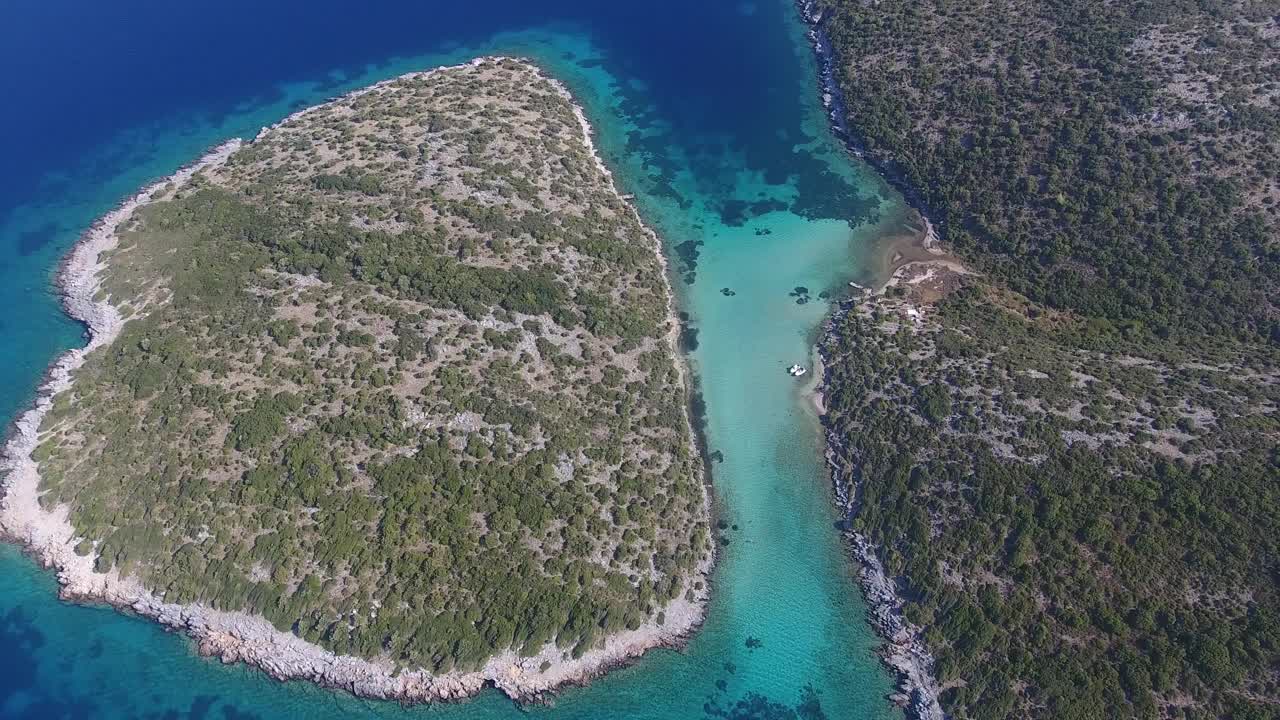 空中全景卡索尼西岛在萨摩斯，希腊视频素材