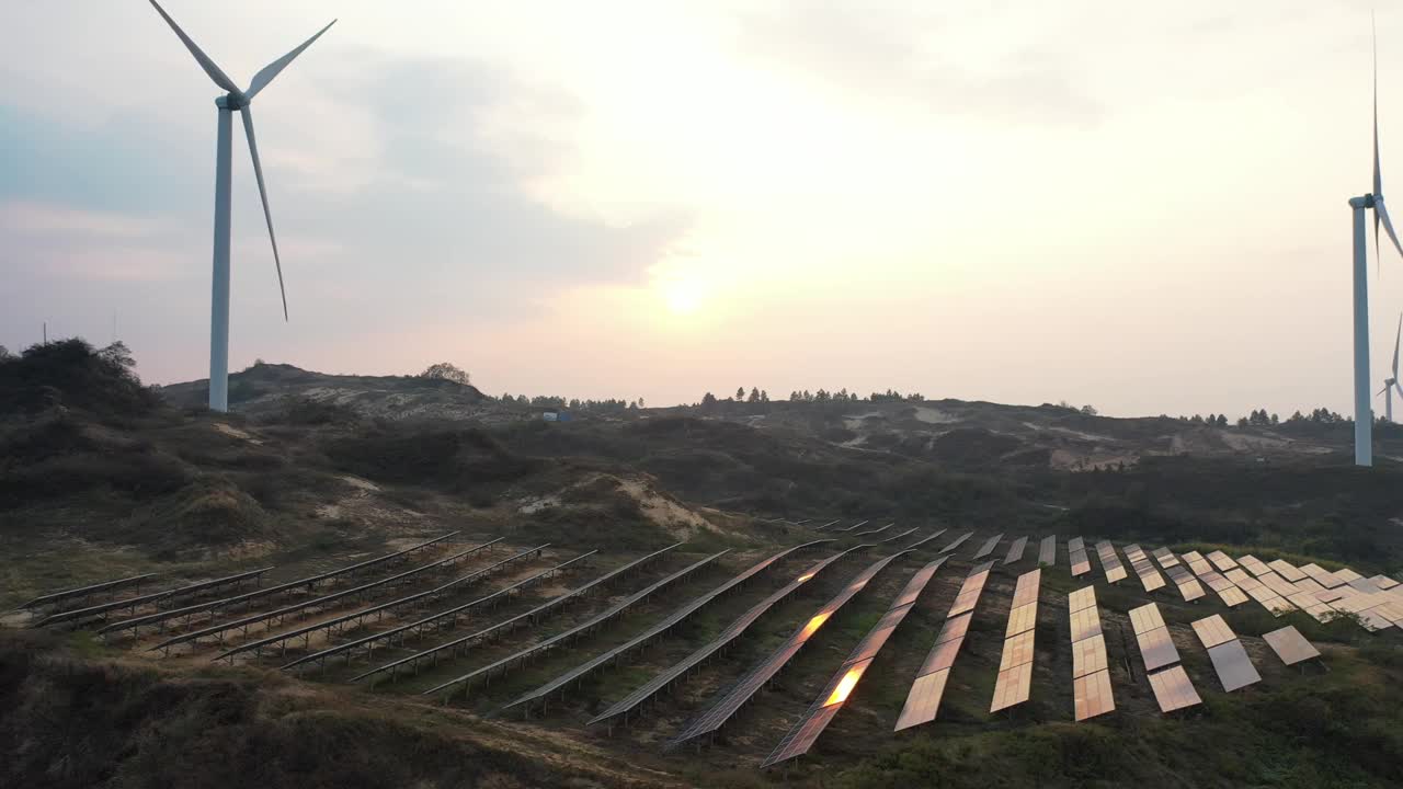 光伏发电、风力发电场景航拍视频素材