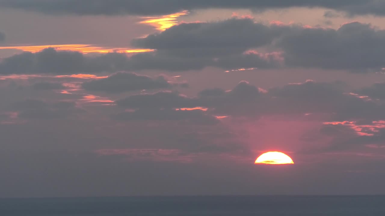 冲绳Shurijo城堡天文台的夜景视频素材