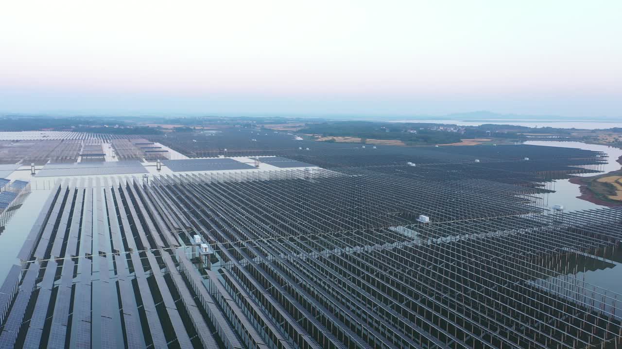 太陽能發電場视频素材