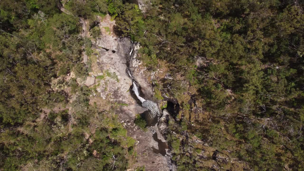 雪松溪瀑布，坦波林山视频素材