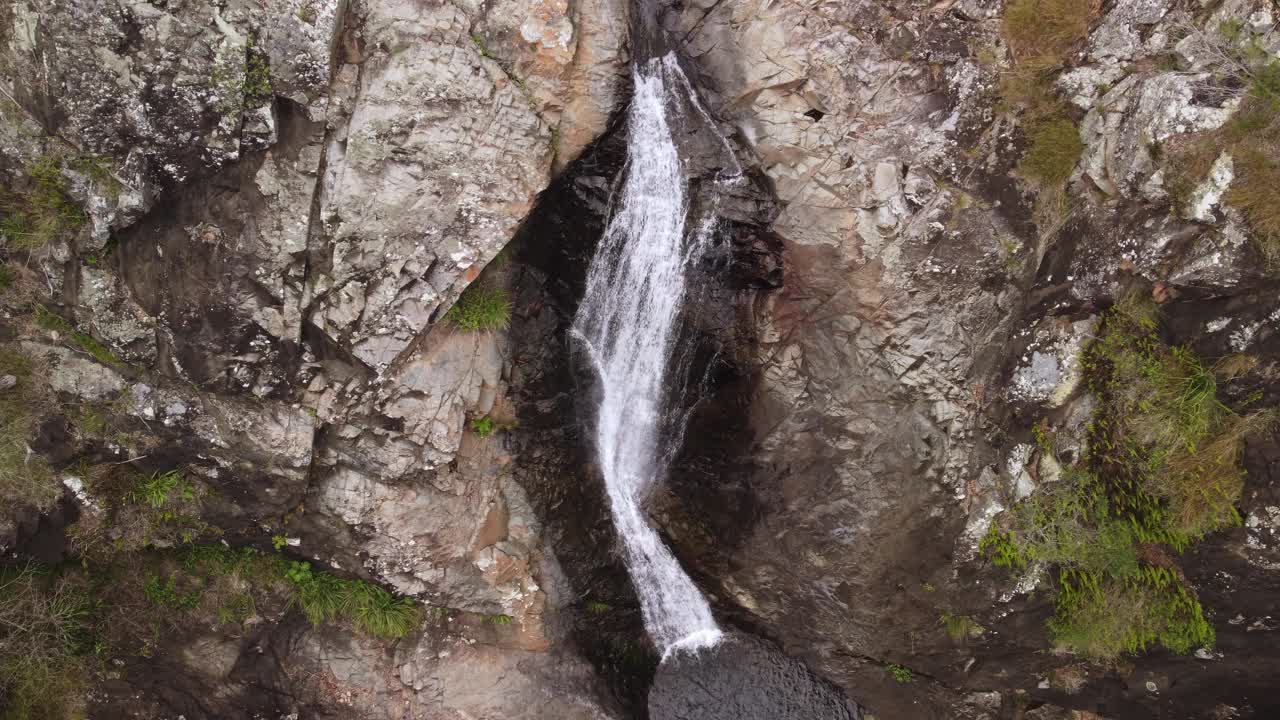 雪松溪瀑布，坦波林山视频素材