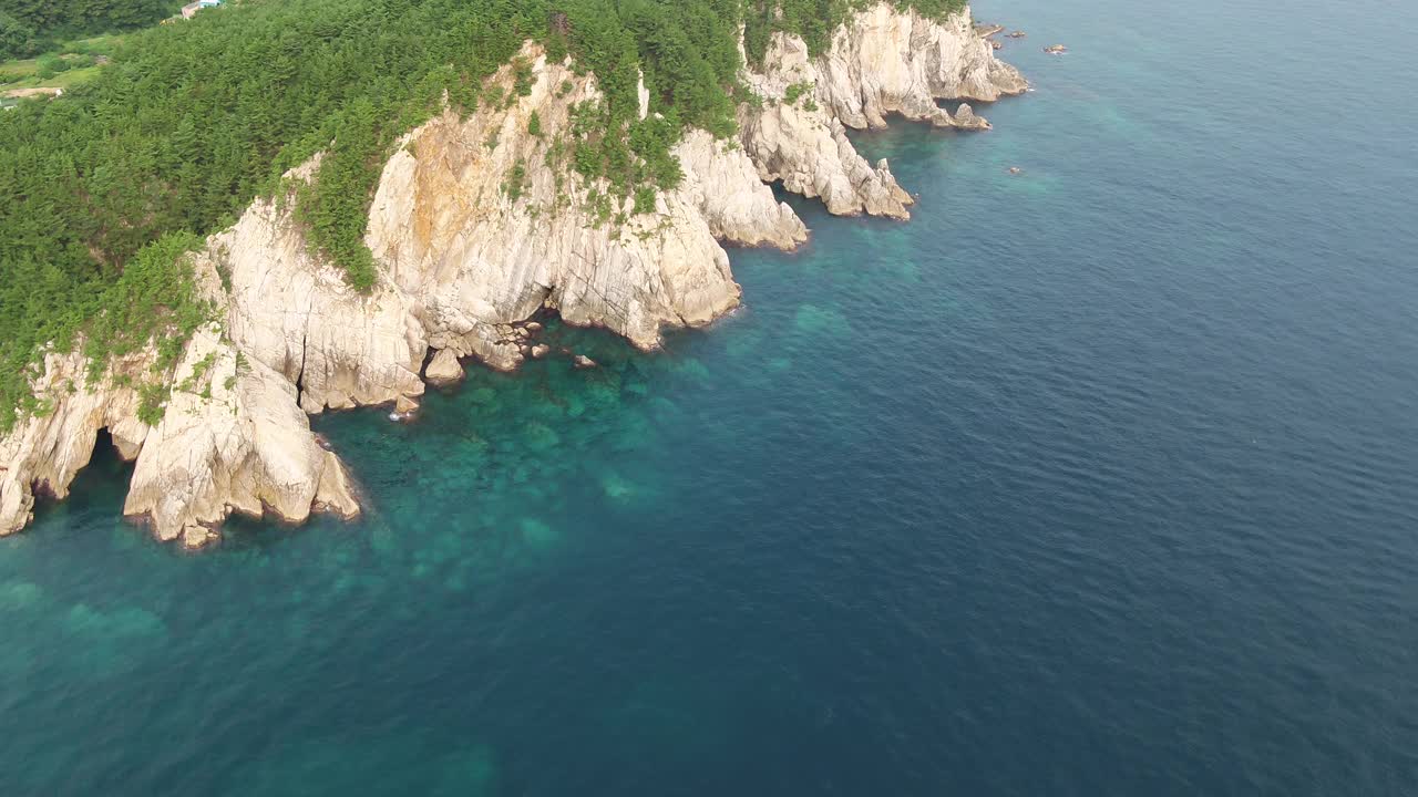 江原原德郡三陟市加南里加南港附近的海景视频素材