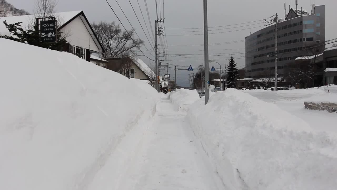 日本小樽雪灯节花灯，地点在日本北海道小樽。视频素材