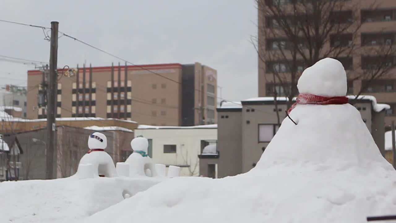 日本小樽雪灯节花灯，地点在日本北海道小樽。视频素材