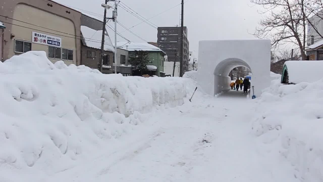 日本小樽雪灯节花灯，地点在日本北海道小樽。视频素材