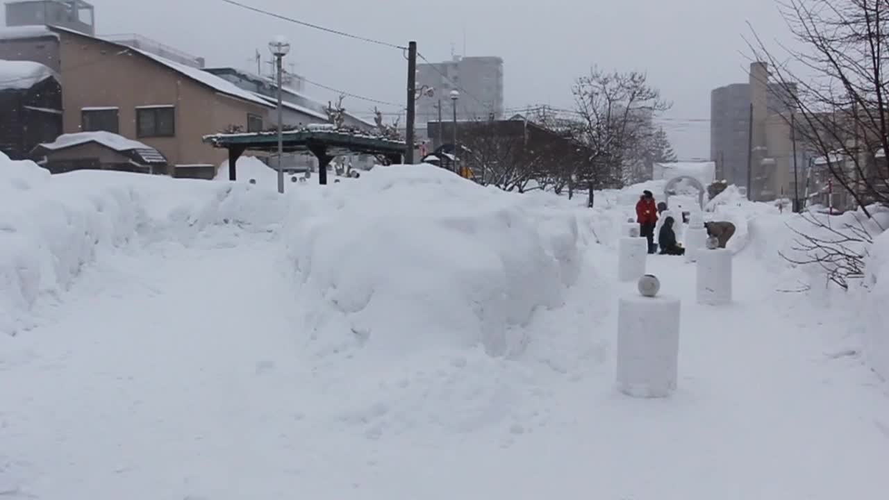 日本小樽雪灯节花灯，地点在日本北海道小樽。视频素材