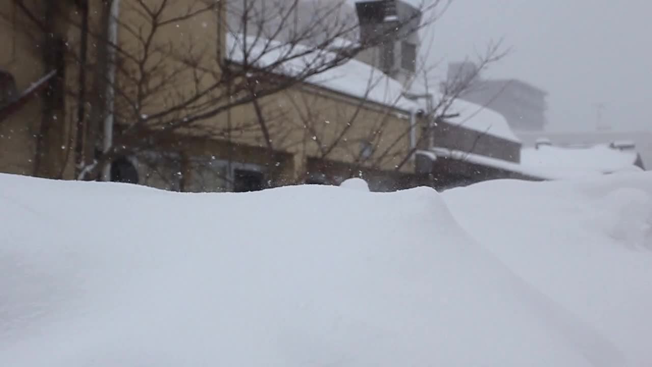 日本小樽雪灯节花灯，地点在日本北海道小樽。视频素材