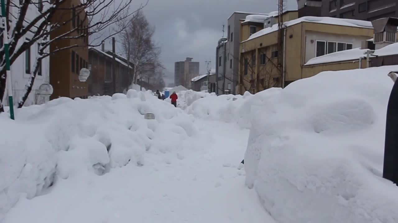 日本小樽雪灯节花灯，地点在日本北海道小樽。视频素材