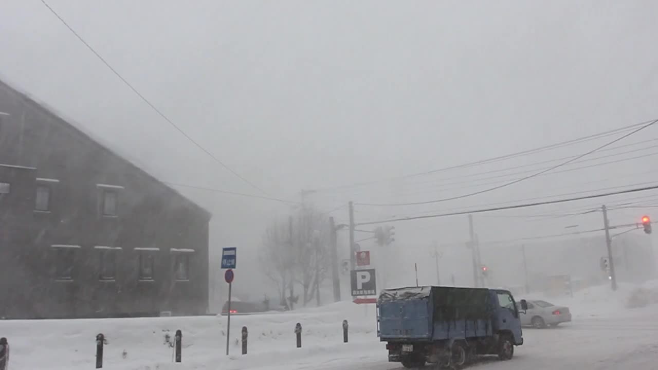 日本小樽雪灯节花灯，地点在日本北海道小樽。视频素材